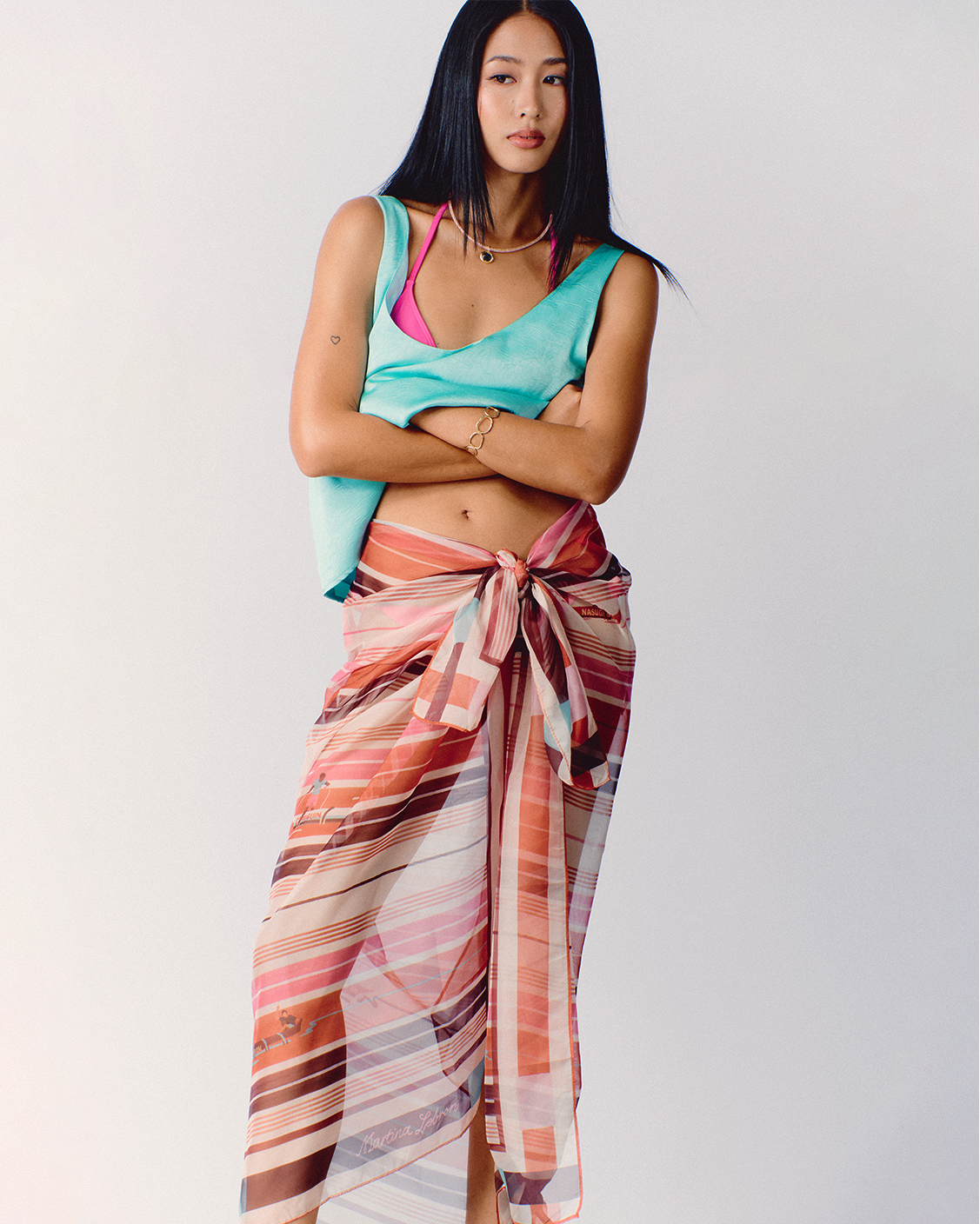 AMIHAN SARONG