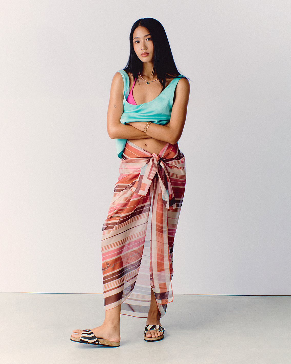 AMIHAN SARONG